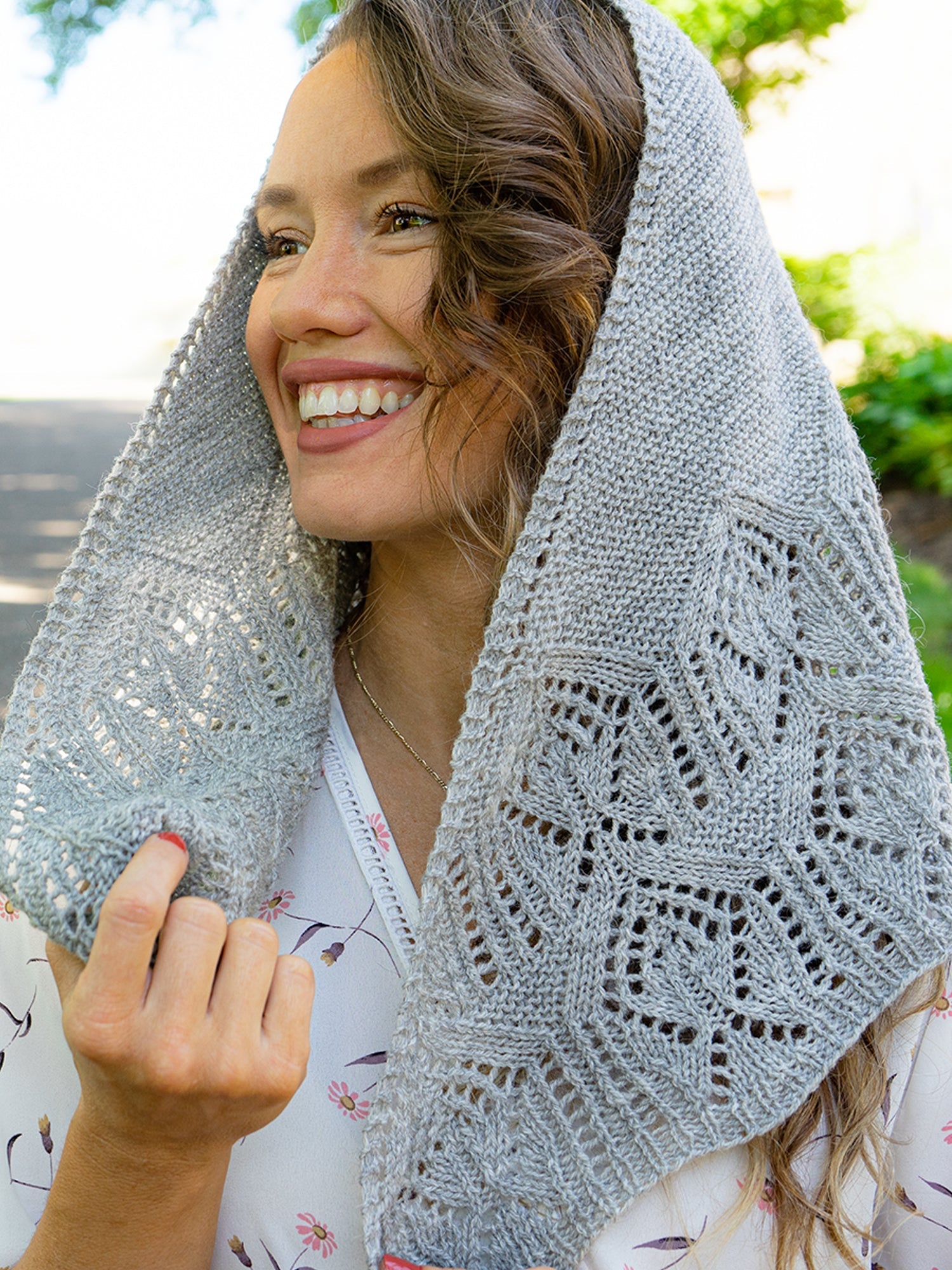 Angels in Churches Shawl Kit