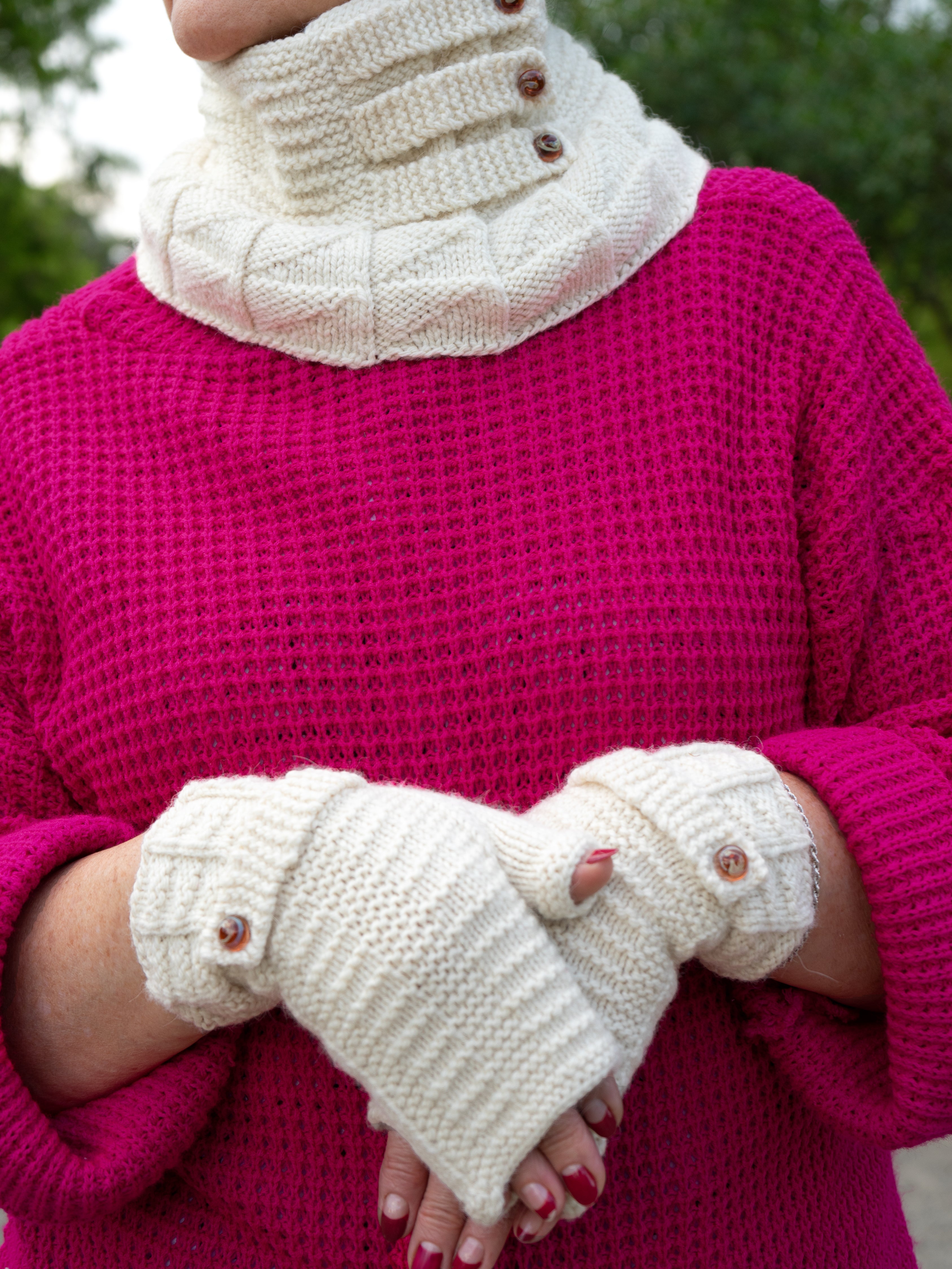 Kiltie Cowl and Mitts