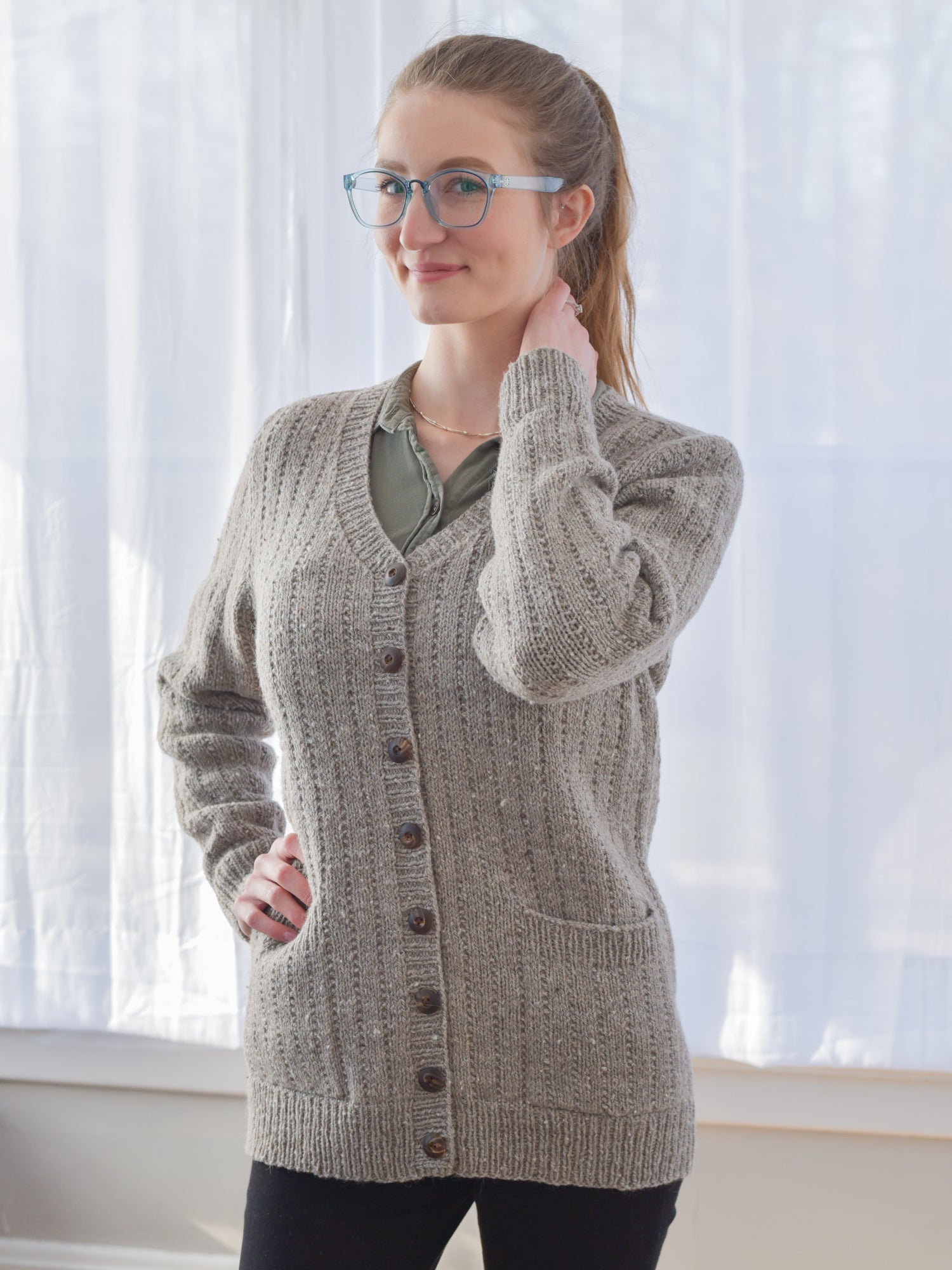 Her Home Office Pullover