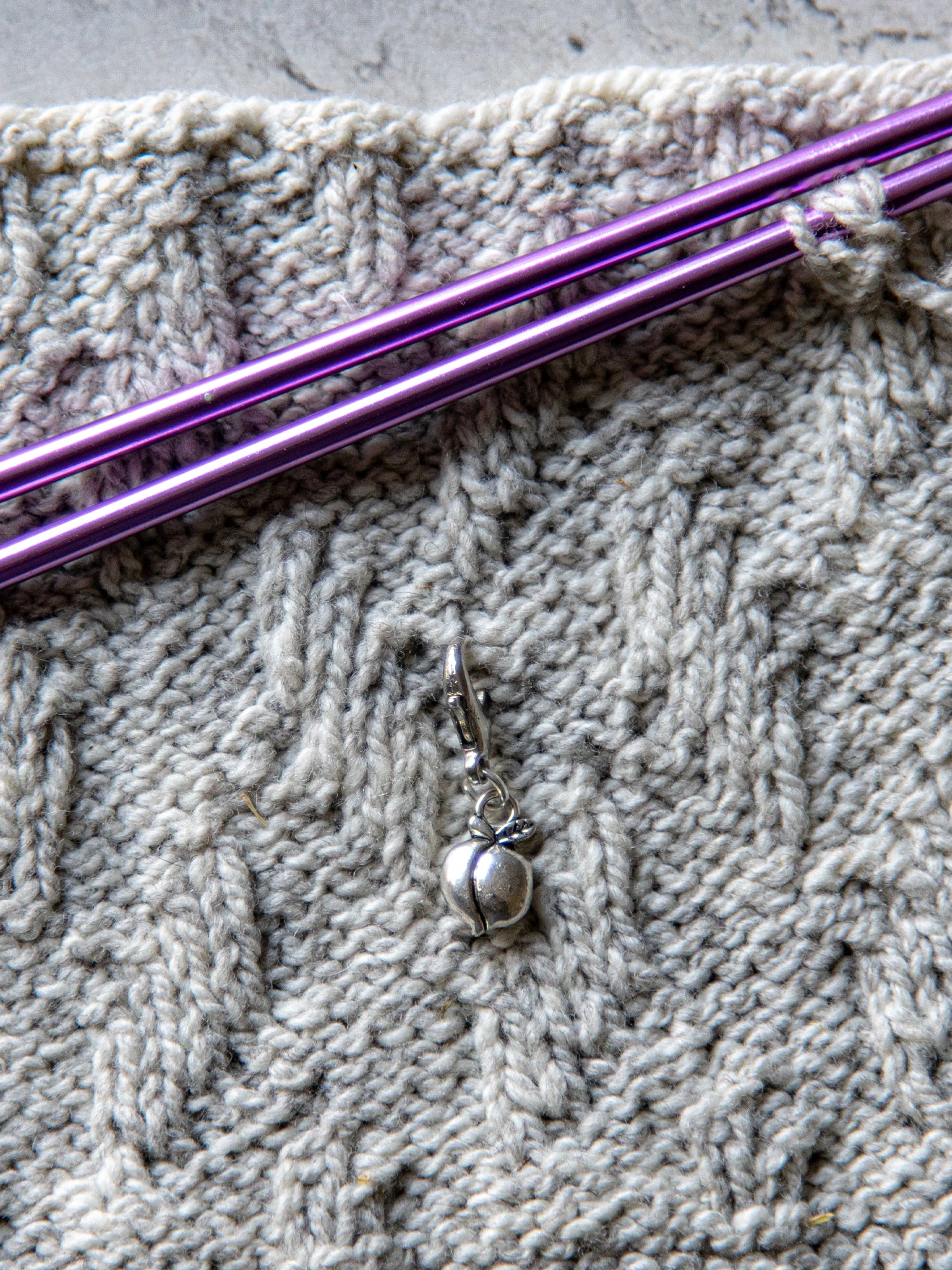 Silver Peaches  Progress Keeper, Stitch Marker