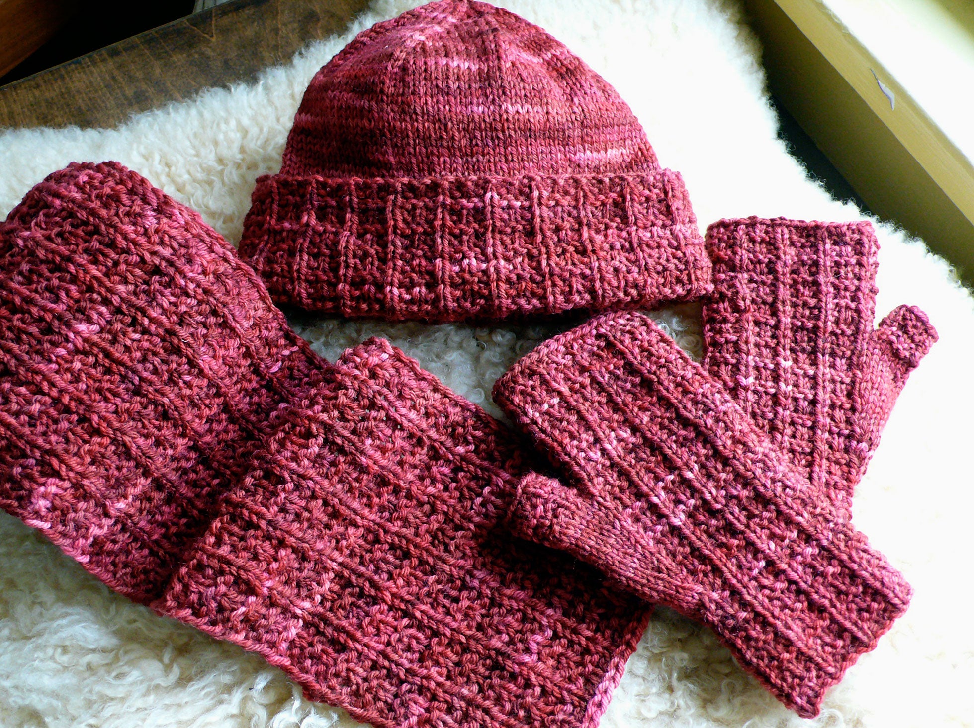 Matterhorn Mitts, Hat, and Scarf Set