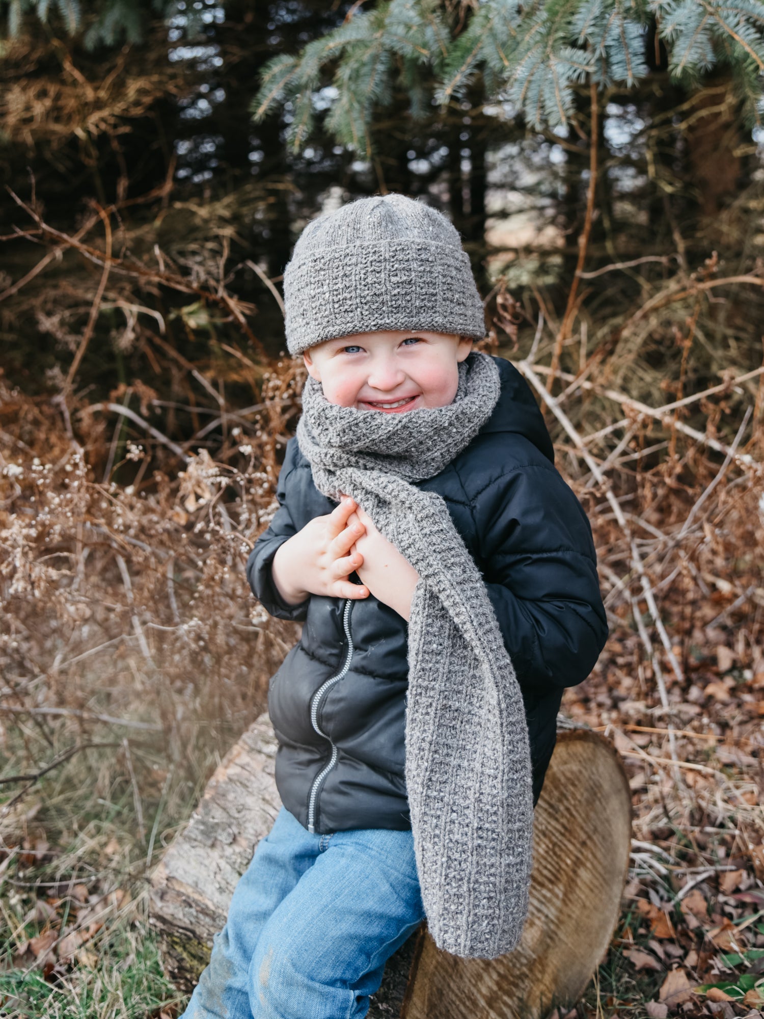 Matterhorn Mitts, Hat, and Scarf Set